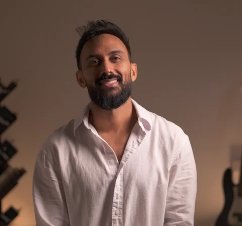 Dr Sundeep Solanki