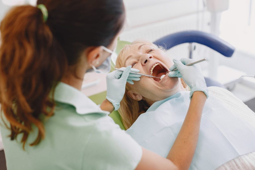 Dental Implants vs Bridges